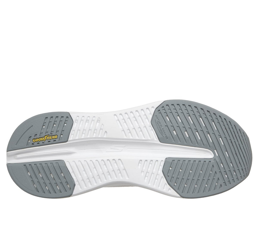Slip-ins: Max Cushioning Glide-Step - Oaklin Shoes | Skechers