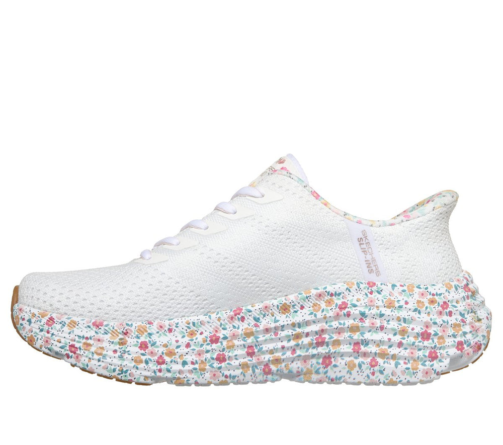 Slip-ins: Max Cushioning Endeavour - Dabney Shoes | Skechers Women