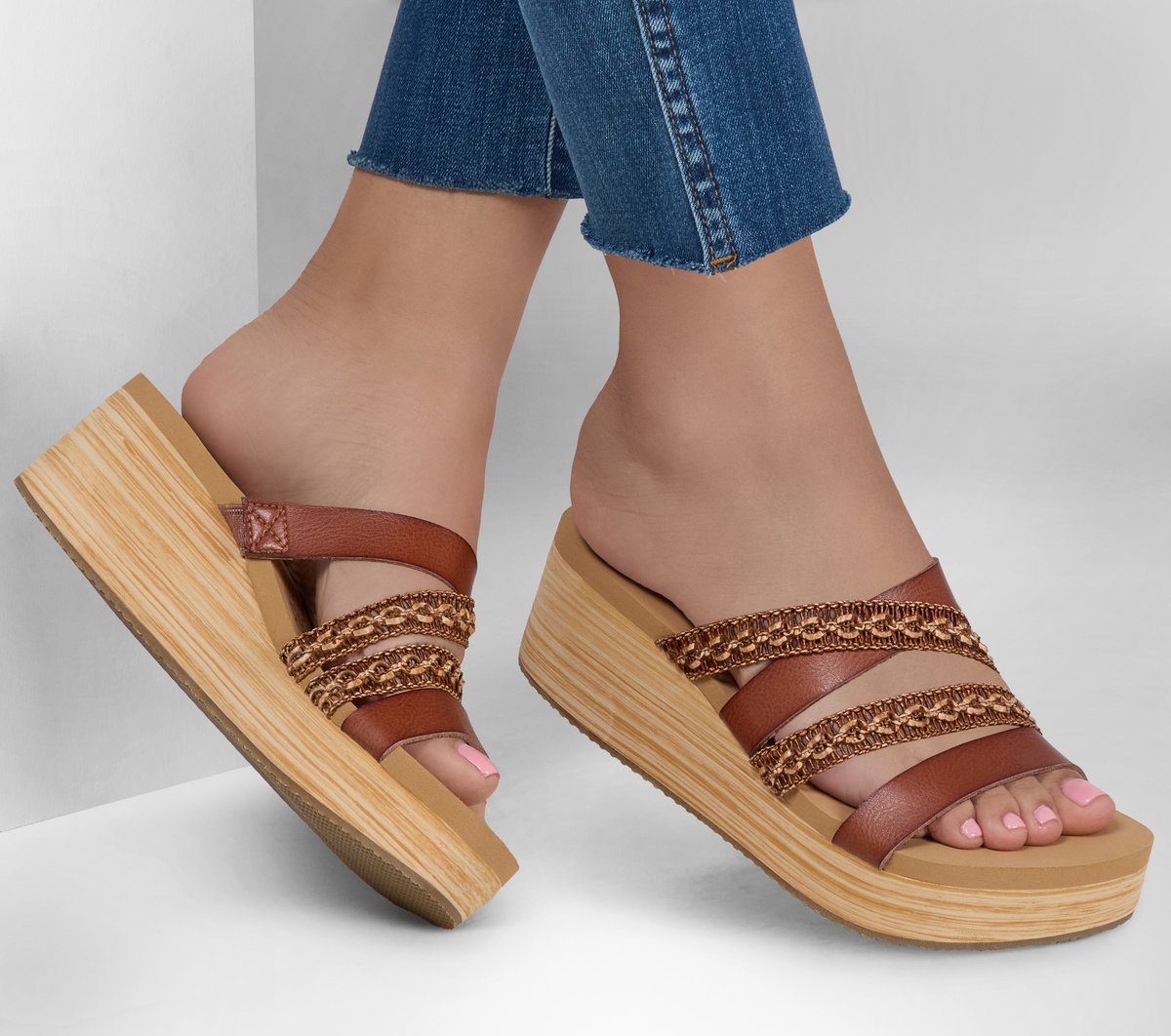 Summers Shoes | Skechers Women
