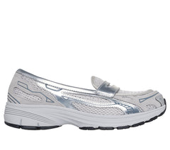 Var-City Shoes | Skechers Women