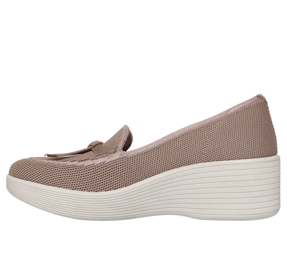 Relaxed Fit: Parallel Lite - Soaring Softly Shoes | Skechers Women