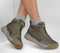 Relaxed Fit: Yana - Point Judith Shoes | Skechers Women