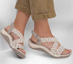 Martha Stewart: Reggae Cup - Coastal Trail | Skechers Women