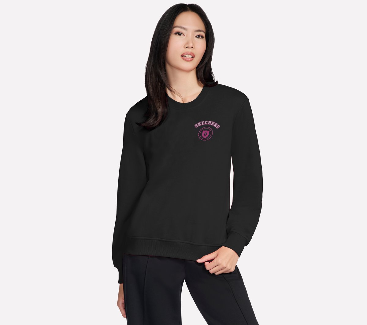Collegiate Crest Crewneck | Skechers Women