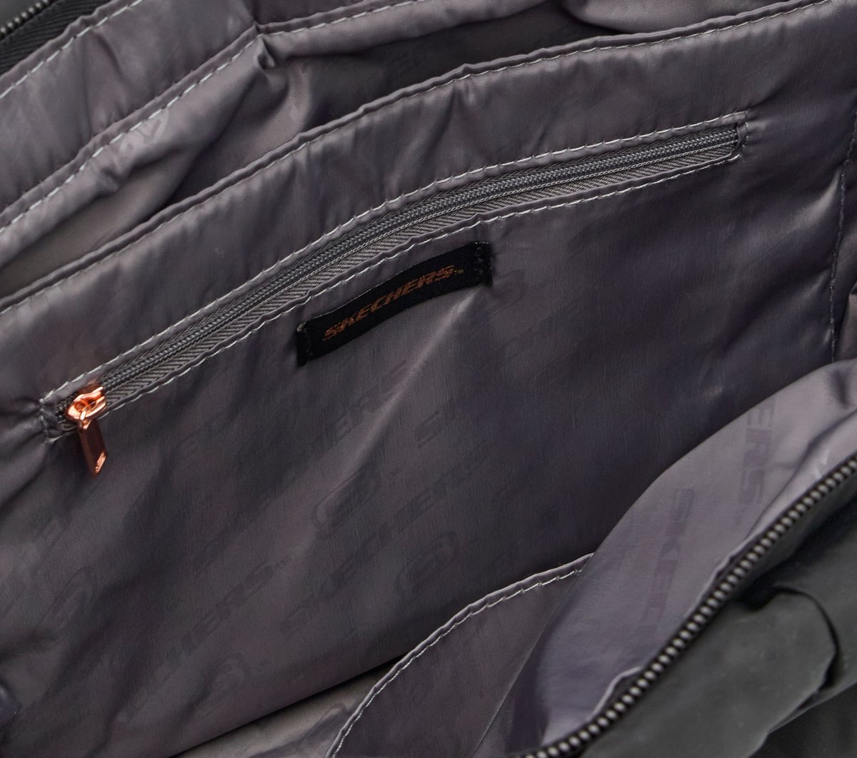 Quilted Checkered Shopper Bag | Skechers