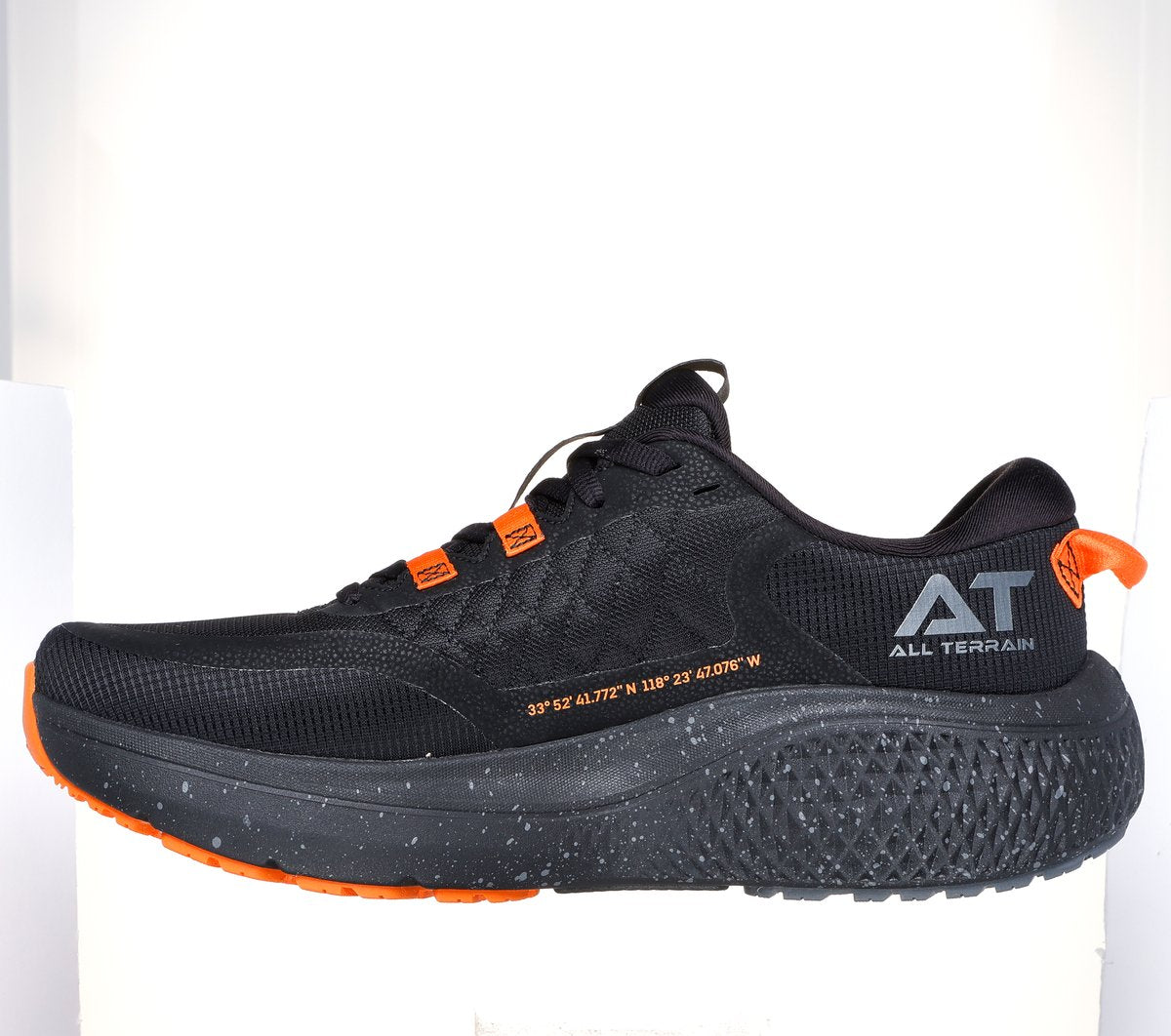 GO RUN Supersonic Max A/T Shoes | Skechers Men
