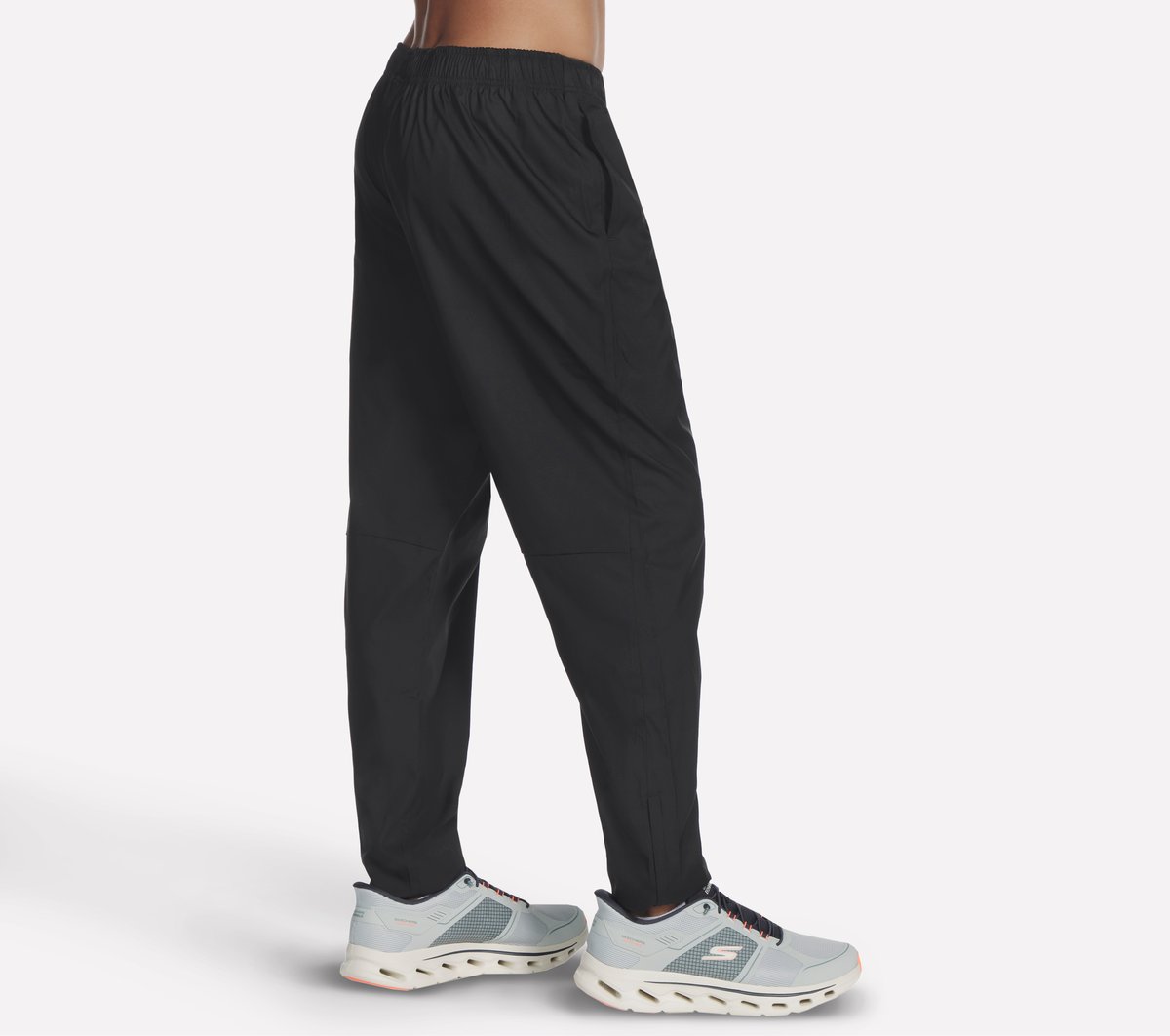 Hoops Track Pant | Skechers Men