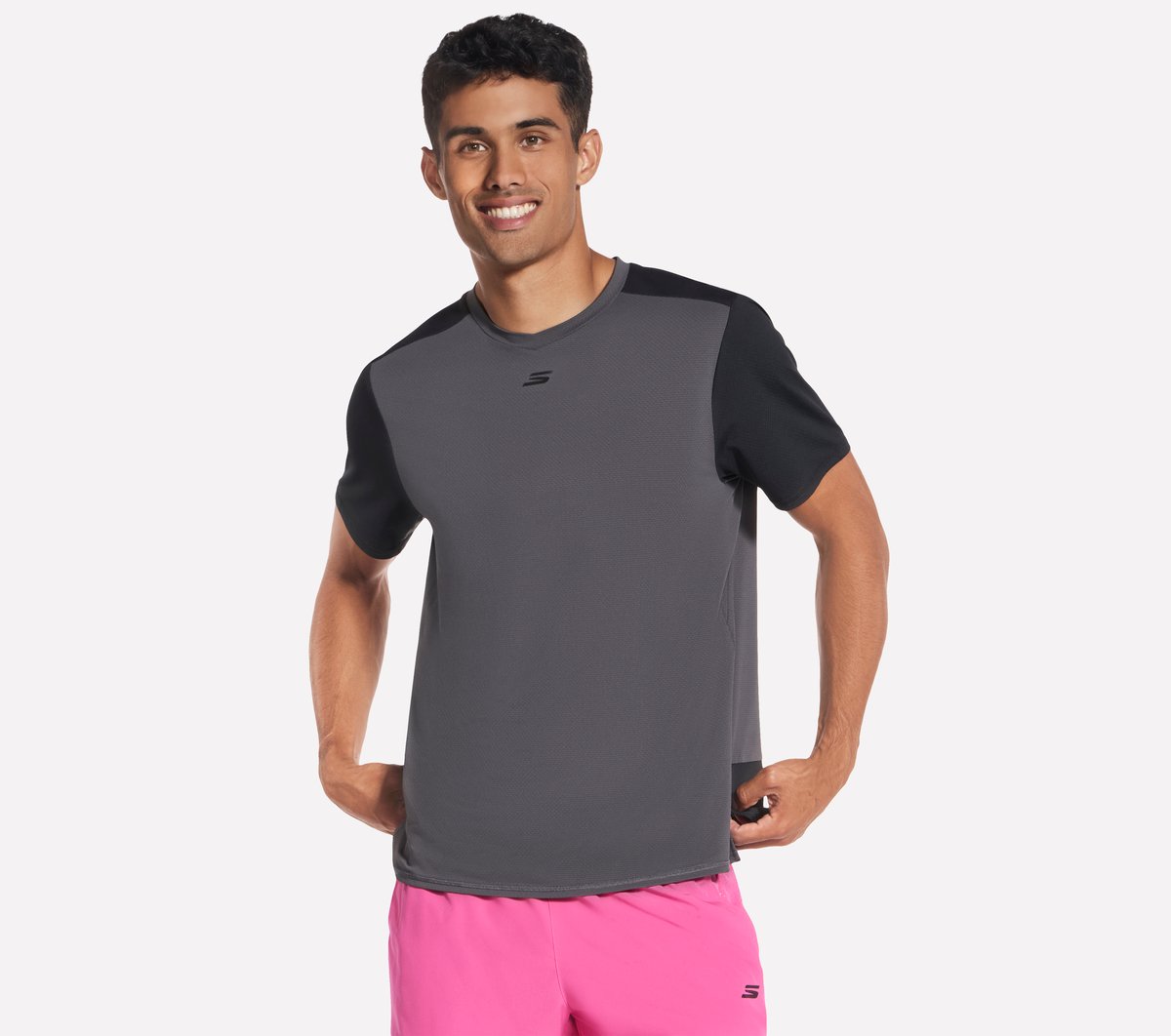 Pace Tee | Skechers Men