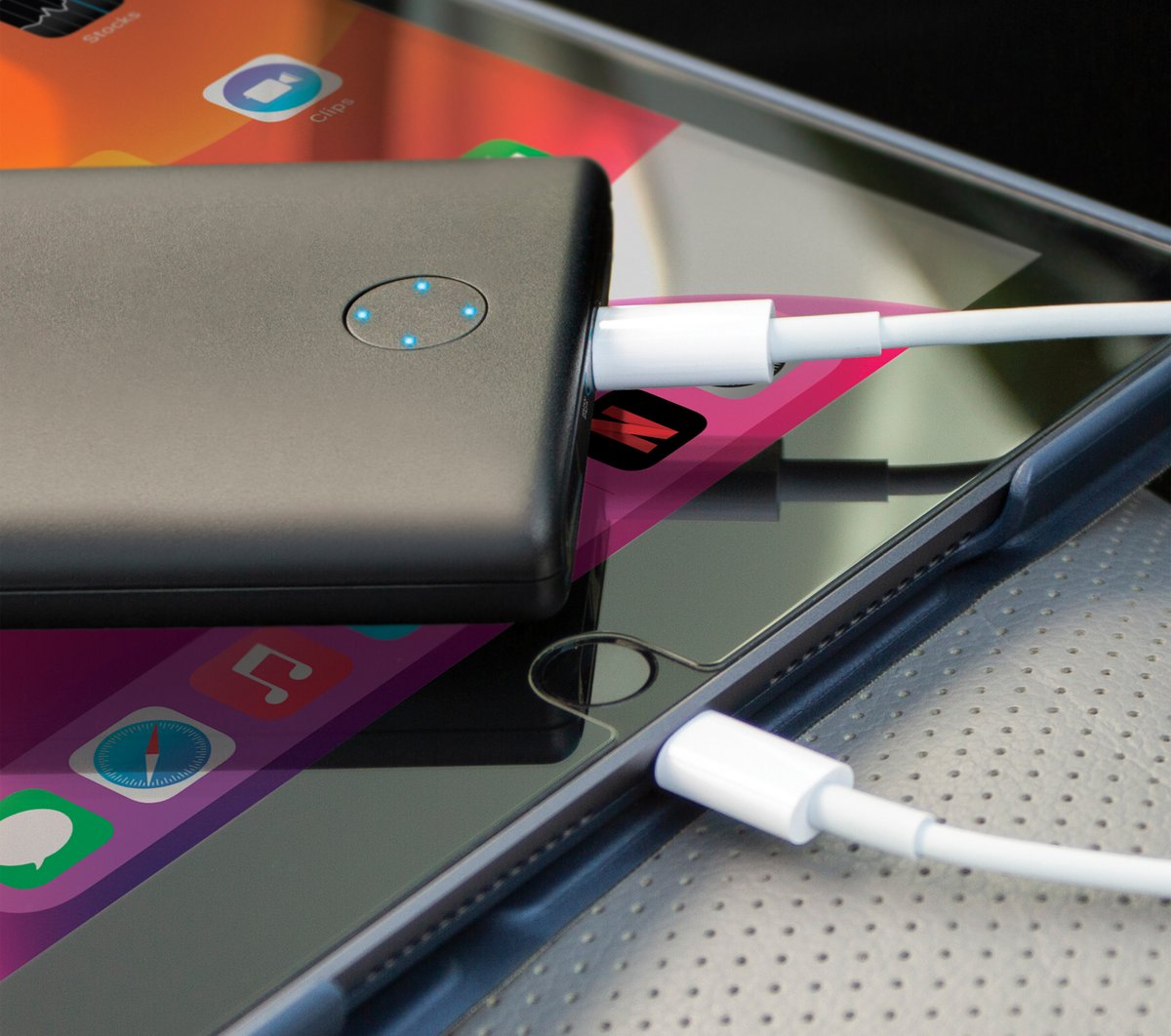 10k 20W USB-C Portable Power Bank Charger | Skechers