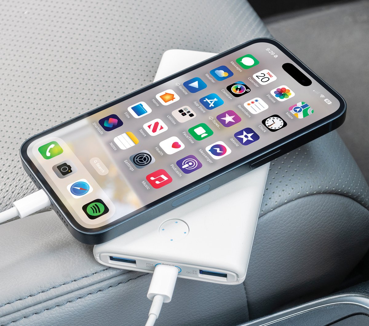 10k 20W USB-C Portable Power Bank Charger | Skechers